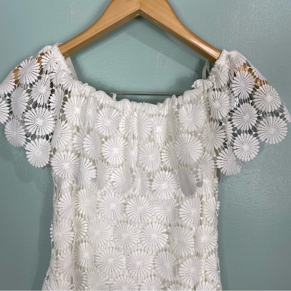 Trina Turk Bardot Eyelet Floral Crochet Swim Cover‎ Up Dress Shoulder Mini Sz S - Picture 8 of 9
